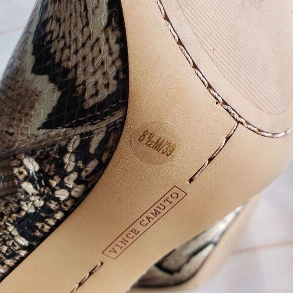 Vince Camuto Leather Senimda Pointy Toe Snake Print Heeled Boots Size 8 1/2M - Picture 15 of 16
